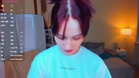 Kelly  Lilly online show from 03/15/26, 07:09