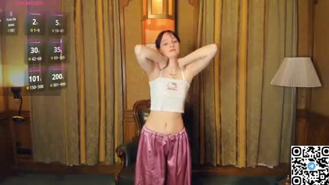 Kelly  Lilly online show from 04/10/26, 08:02