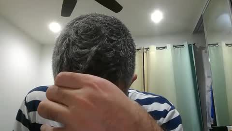 h0nest84 online show from 02/05/25, 07:39