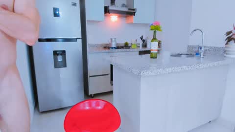 Snapshot of h0ney__p0t chatting on 03/12/25, 11:44 Margareth  Stallion online show from 03/12/25, 11:44