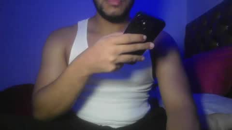 Snapshot of h0tboykoko chatting on 12/29/24, 08:37 koko online show from 12/29/24, 08:37