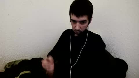 Snapshot of h1dden_reality chatting on 03/12/25, 05:13 h1dden_reality online show from 03/12/25, 05:13