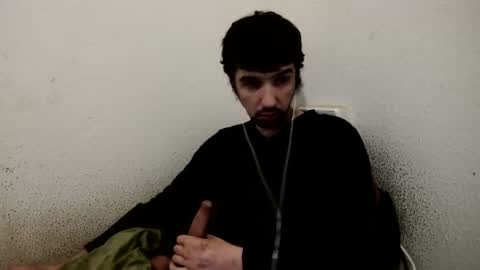 Snapshot of h1dden_reality chatting on 09/28/25, 02:28 h1dden_reality online show from 09/28/25, 02:28