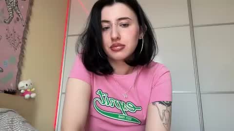 Helga online show from 06/25/26, 04:22