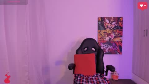 haanna_thompsoon online show from 11/06/25, 04:13