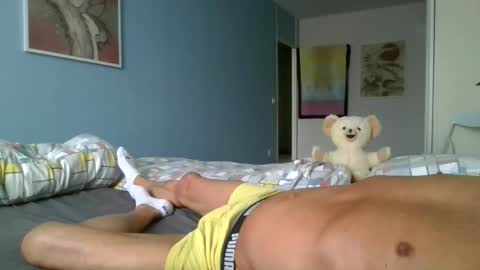 Snapshot of haarlemseboy chatting on 04/06/26, 01:12 Rob online show from 04/06/26, 01:12