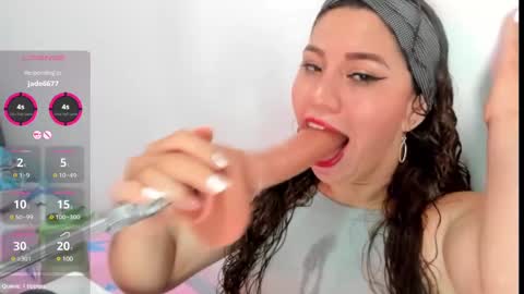 Snapshot of hade_cute2 chatting on 03/04/25, 04:52 hade_cute2 online show from 03/04/25, 04:52