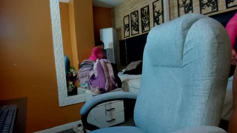 hadelyn_lee online show from 04/02/26, 03:37