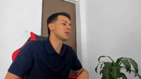 Snapshot of hades_horny_ chatting on 04/06/26, 05:14 hades_horny_ online show from 04/06/26, 05:14