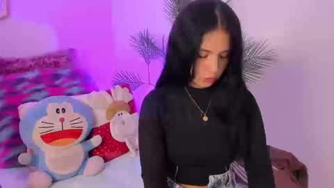 Hadid online show from 01/07/26, 08:00