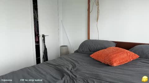 Hadley online show from 04/13/26, 03:28