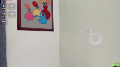 Hae-In online show from 02/08/25, 11:22