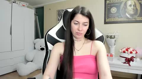 Sk     pe     Anya388109 online show from 12/28/24, 10:34