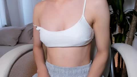 Hailey online show from 12/15/25, 08:46