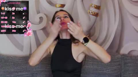 HaileyPeach online show from 03/02/26, 06:04