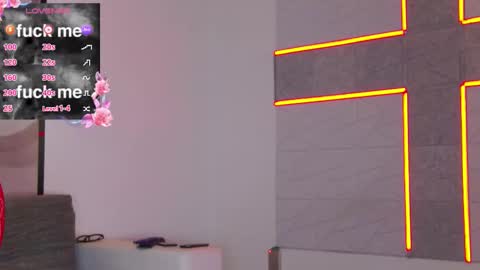 HaileyPeach online show from 03/27/26, 06:18