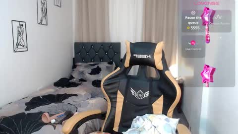 hailey online show from 01/24/25, 04:37