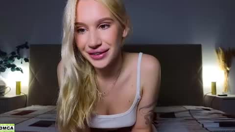 Snapshot of hailey_would chatting on 06/12/26, 10:08 hailey_would online show from 06/12/26, 10:08
