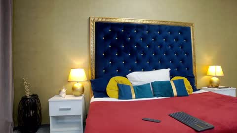 Hailey online show from 01/08/25, 04:23