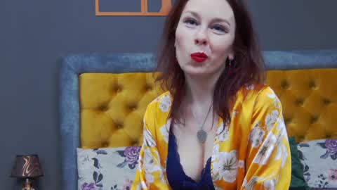 Hailey online show from 02/03/25, 11:20