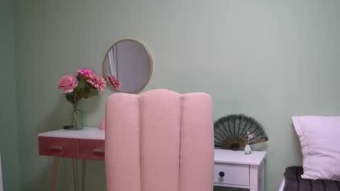 Hailey online show from 10/16/25, 03:51