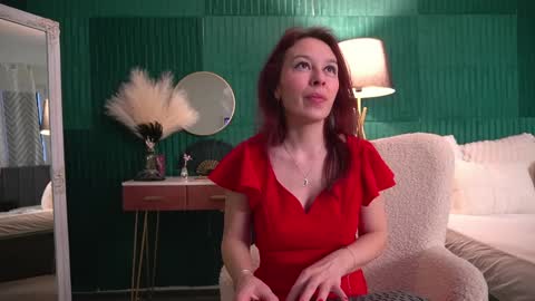 Hailey online show from 03/27/26, 04:18