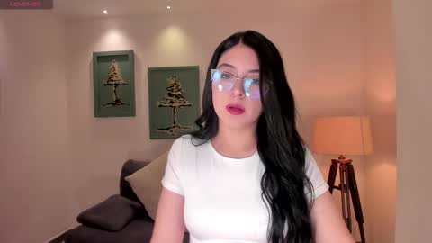 Hailey online show from 12/16/25, 12:10