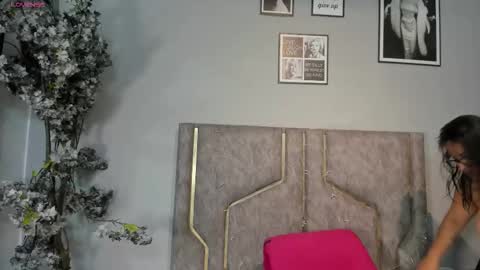 haileystonei online show from 01/10/26, 11:12