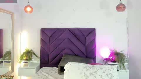 haileystonei online show from 06/30/26, 11:22