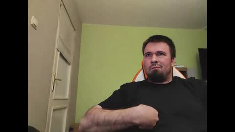 hairy_guy007 online show from 01/11/25, 09:46