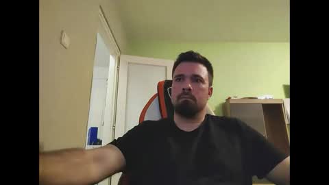 hairy_guy007 online show from 02/21/26, 05:25