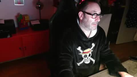 Snapshot of hairyfred73 chatting on 03/12/25, 05:35 hairyfred73 online show from 03/12/25, 05:35