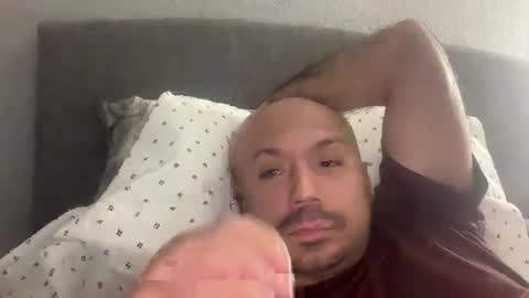 Snapshot of hairyman30000 chatting on 11/20/25, 02:56 hairyman30000 online show from 11/20/25, 02:56