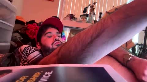Snapshot of hairymexitalian chatting on 01/12/25, 06:16 HairyMexitalian online show from 01/12/25, 06:16