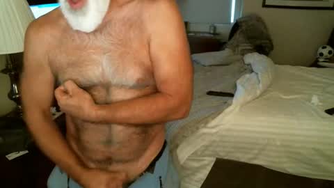 Hairy pecs online show from 04/17/26, 09:18
