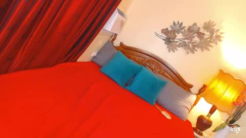 YOUR SIDECHIC HAILEY online show from 03/29/26, 07:14