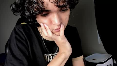 Snapshot of halan_jr chatting on 04/20/26, 02:20 halan online show from 04/20/26, 02:20