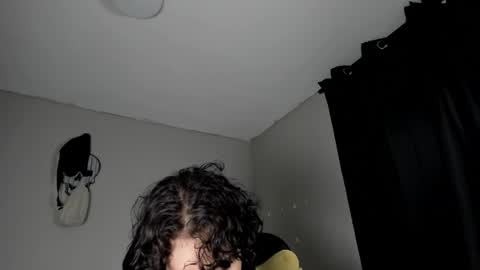 Snapshot of halan_jr chatting on 05/19/26, 02:18 halan online show from 05/19/26, 02:18