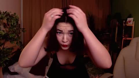 Mary online show from 11/15/25, 02:13