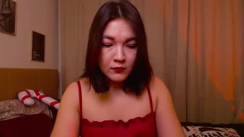 Mary online show from 12/18/25, 02:23