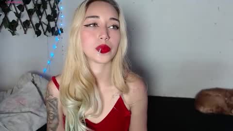 HALLIE online show from 09/24/25, 09:51