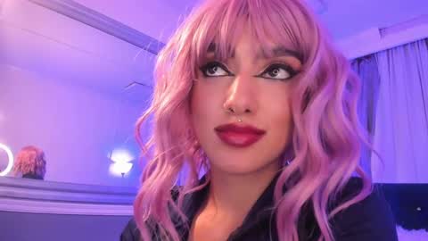 Halls Red online show from 12/04/24, 12:19