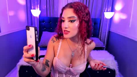 Halls Red online show from 01/08/25, 12:06