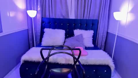 Halls Red online show from 01/25/25, 12:06