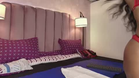  Hally Bans  online show from 04/06/26, 07:04