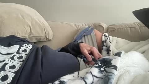 relax online show from 04/11/26, 03:49