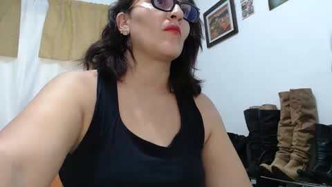 hammer9247 online show from 10/15/25, 04:07