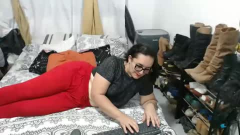 hammer9247 online show from 10/27/25, 11:41