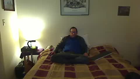 hammerthatthang73 online show from 11/18/25, 07:35