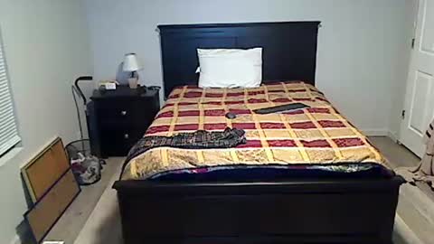 hammerthatthang73 online show from 04/22/26, 07:00